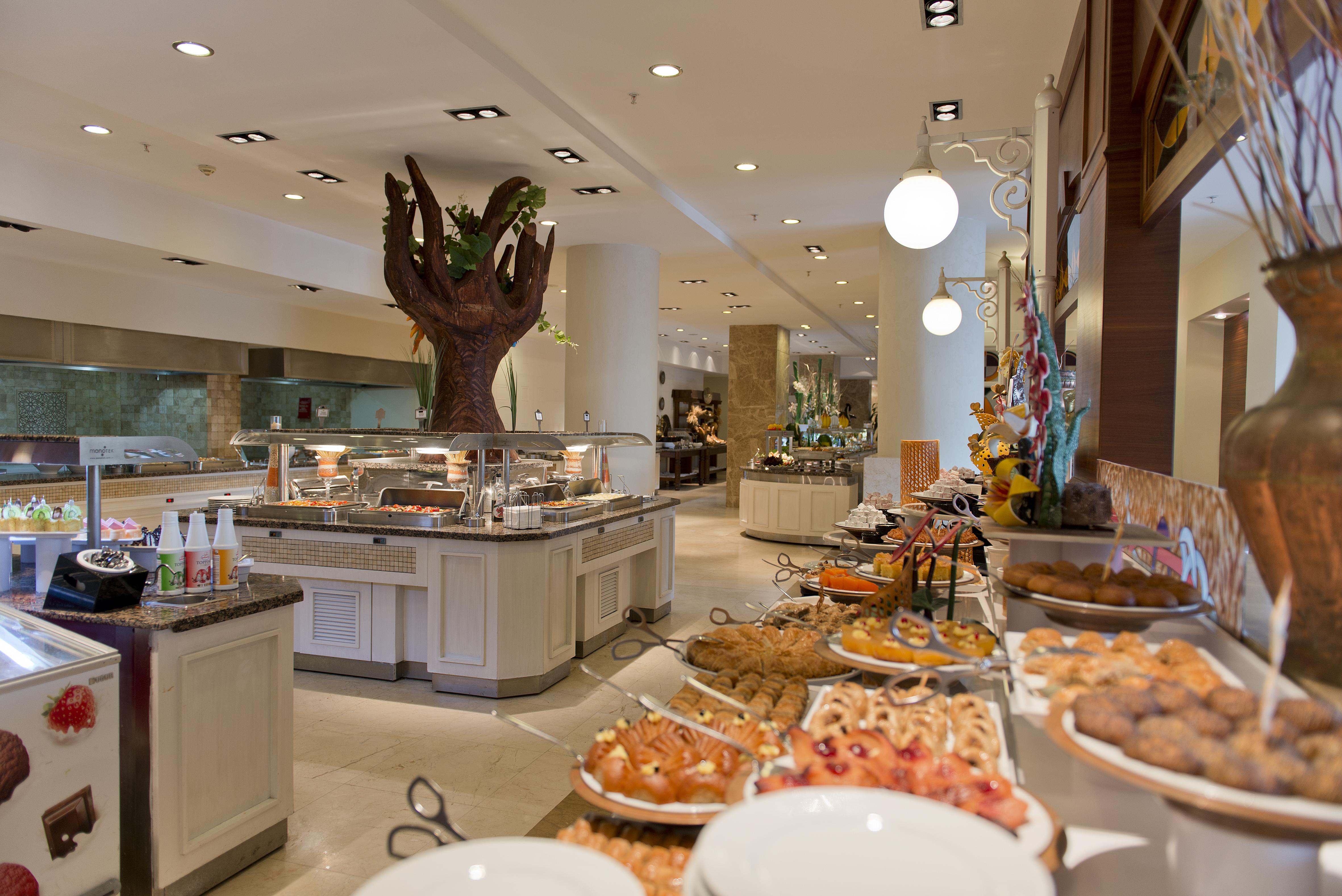 Sentido Kamelya Fulya Hotel & Aqua Colakli ภายนอก รูปภาพ The buffet at the hotel